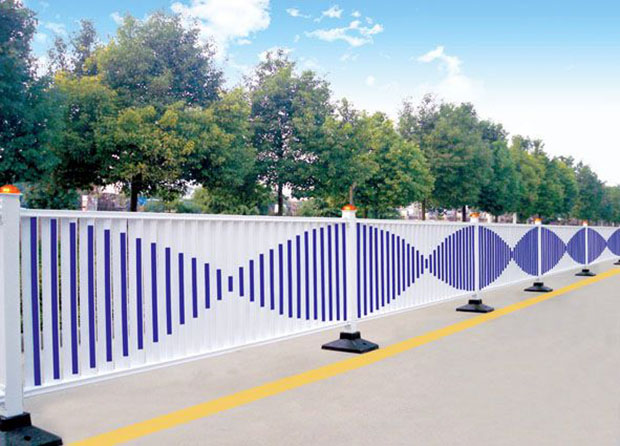 交通护栏表面涂漆的目的是什么